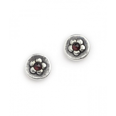 Daisy in a Circle Stud Earrings with Garnet