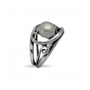 Simple Swirl Ring with a Freshwater Pearl - Wide Band